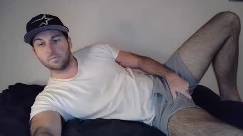 Snapshot of theetwohander chatting on December 1, 2025, 1:10 am Theetwohander online show from December 1, 2025, 1:10 am