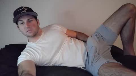 Snapshot of theetwohander chatting on December 2, 2025, 3:45 am Theetwohander online show from December 2, 2025, 3:45 am