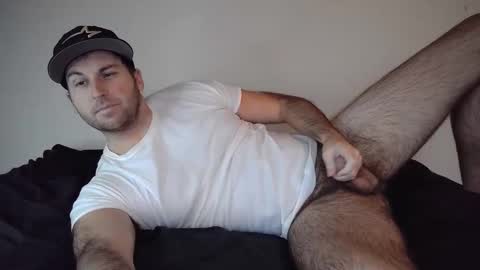 Snapshot of theetwohander chatting on December 14, 2025, 7:40 pm Theetwohander online show from December 14, 2025, 7:40 pm