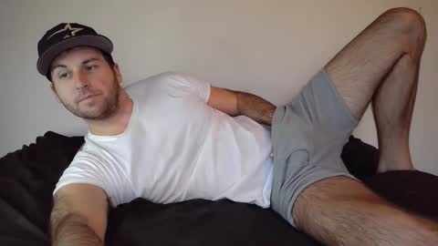 Snapshot of theetwohander chatting on December 15, 2025, 6:56 pm Theetwohander online show from December 15, 2025, 6:56 pm