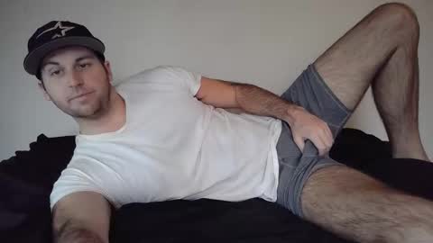 Theetwohander online show from January 9, 2026, 8:10 pm