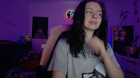 TheFarmergirl online show from February 1, 2026, 5:06 am