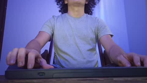 Seb online show from December 3, 2024, 7:11 pm