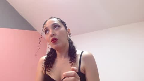 Eros y Psique online show from February 2, 2025, 4:05 am