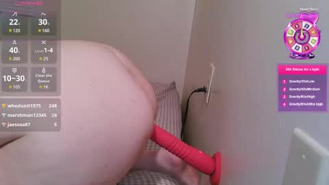 Snapshot of thefreaks2025 chatting on March 10, 2025, 6:59 am Tall Miracle online show from March 10, 2025, 6:59 am