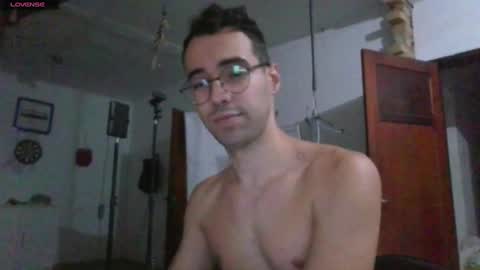 Snapshot of thefreudfather chatting on September 10, 2025, 6:35 am thefreudfather online show from September 10, 2025, 6:35 am