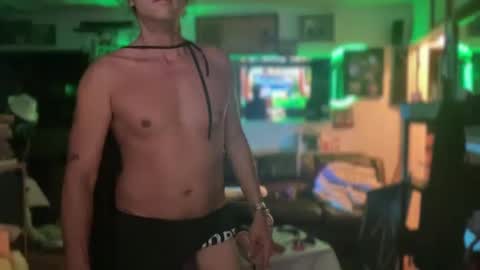 Snapshot of thefuckshow69 chatting on September 28, 2025, 12:32 pm thefuckshow69 online show from September 28, 2025, 12:32 pm