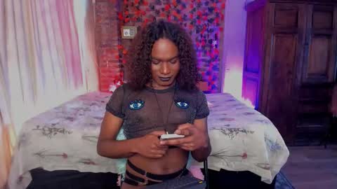 Goldie online show from December 17, 2025, 5:41 pm