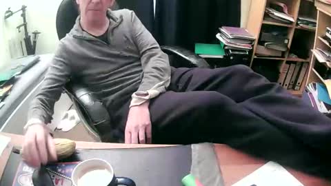 paul online show from November 17, 2025, 4:13 pm