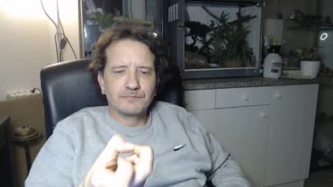 Green online show from February 7, 2026, 11:08 pm