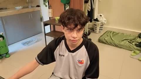 Snapshot of thegreenmagus chatting on January 15, 2026, 4:17 am Green online show from January 15, 2026, 4:17 am