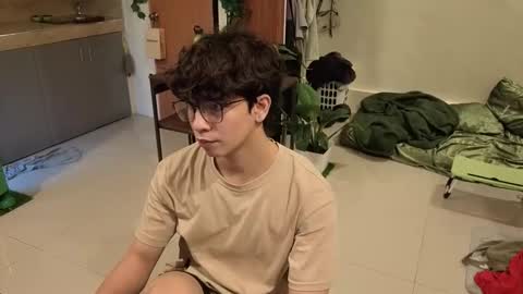 Snapshot of thegreenmagus chatting on February 24, 2026, 11:25 pm Green online show from February 24, 2026, 11:25 pm