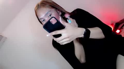 Snapshot of thehornygirl_laisa chatting on January 8, 2025, 9:32 am laisa online show from January 8, 2025, 9:32 am