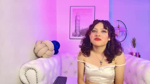 Theia  online show from December 27, 2024, 5:16 pm