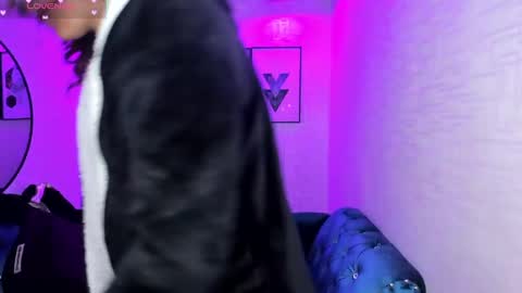 Theia  online show from November 12, 2025, 1:00 pm