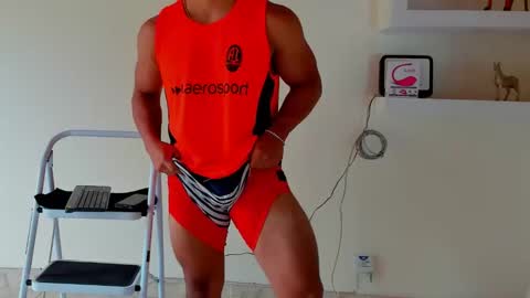 Snapshot of theinderhoot chatting on January 6, 2025, 2:14 pm theinderhoot online show from January 6, 2025, 2:14 pm