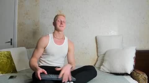 Snapshot of thejacob_d chatting on April 28, 2026, 5:18 pm thejacob_d online show from April 28, 2026, 5:18 pm