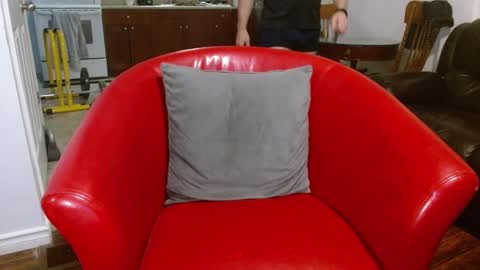 Snapshot of thekodyy chatting on January 6, 2025, 2:14 pm thekodyy online show from January 6, 2025, 2:14 pm