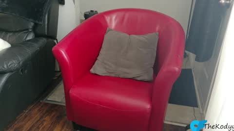 Snapshot of thekodyy chatting on October 10, 2025, 1:32 pm thekodyy online show from October 10, 2025, 1:32 pm
