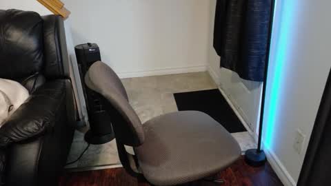 thekodyy online show from December 22, 2025, 2:36 pm