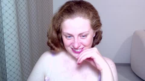 Ella online show from December 1, 2025, 4:12 pm