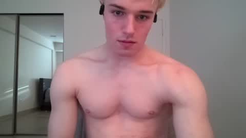 Snapshot of thelevimeyers chatting on June 12, 2026, 1:37 am thelevimeyers online show from June 12, 2026, 1:37 am
