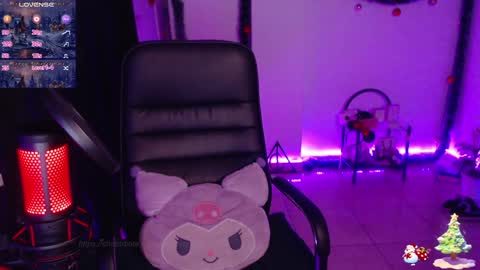 thelittlecherry_ online show from December 13, 2024, 3:27 am