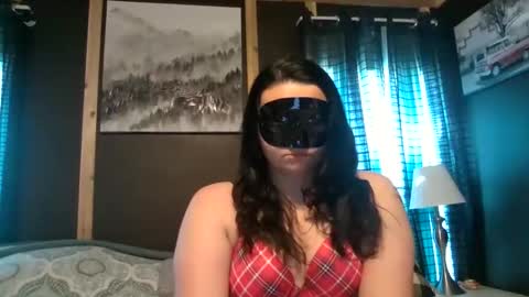 themasked_thickness69 online show from April 15, 2026, 4:36 pm