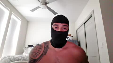 Snapshot of themaskedbull chatting on July 9, 2026, 7:07 pm Themaskedbull online show from July 9, 2026, 7:07 pm