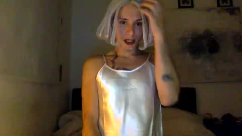 Lucy Lucy online show from January 1, 2025, 3:34 am