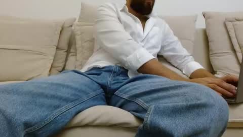 TheMonarchGoat online show from September 15, 2025, 1:27 am