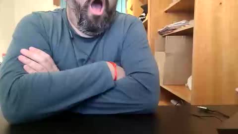 Snapshot of themoontiger chatting on December 4, 2025, 8:50 pm themoontiger online show from December 4, 2025, 8:50 pm