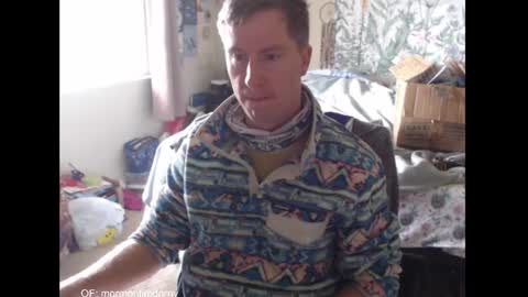 Daisy and Tim online show from November 18, 2025, 6:45 pm