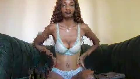 Snapshot of thenymphshow chatting on February 13, 2025, 8:06 am thenymphshow online show from February 13, 2025, 8:06 am