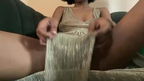 Snapshot of thenymphshow chatting on November 12, 2025, 10:15 am thenymphshow online show from November 12, 2025, 10:15 am