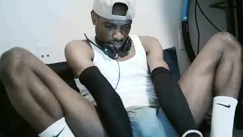 DEZZY online show from July 12, 2026, 7:54 am