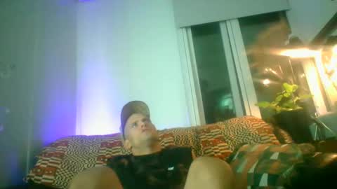 Snapshot of theoutfitter chatting on September 19, 2025, 10:05 am MISTERPOWERS online show from September 19, 2025, 10:05 am