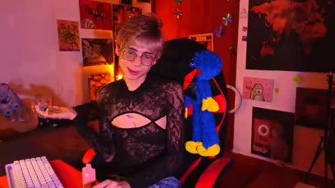 Snapshot of theprince_red chatting on April 17, 2026, 8:56 pm Matt independent model online show from April 17, 2026, 8:56 pm