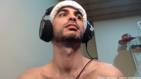 Snapshot of therazhanen chatting on December 30, 2024, 6:42 am Santiago Enrique online show from December 30, 2024, 6:42 am