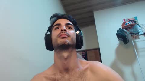 Snapshot of therazhanen chatting on September 28, 2025, 3:56 am Santiago Enrique online show from September 28, 2025, 3:56 am