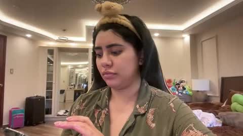 Snapshot of therealcamilabaddie chatting on November 1, 2025, 10:34 pm therealcamilabaddie online show from November 1, 2025, 10:34 pm