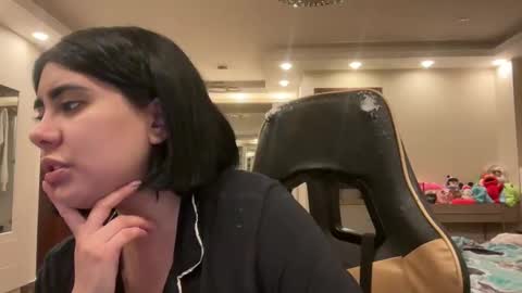 Snapshot of therealcamilabaddie chatting on November 9, 2025, 6:44 am therealcamilabaddie online show from November 9, 2025, 6:44 am