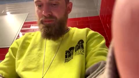 therealest2323 online show from April 20, 2026, 11:39 pm