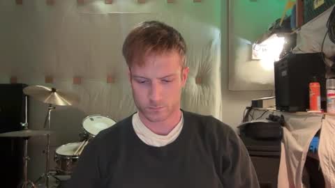 Snapshot of therealveggieboy chatting on January 12, 2025, 1:53 am Pookie online show from January 12, 2025, 1:53 am
