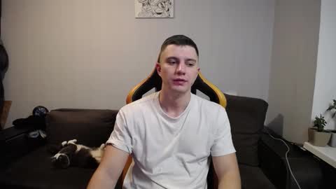 Snapshot of theroadtomars chatting on December 17, 2025, 10:27 pm Nick online show from December 17, 2025, 10:27 pm