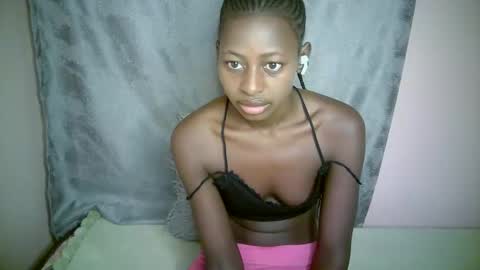 hearty online show from October 7, 2025, 4:53 am