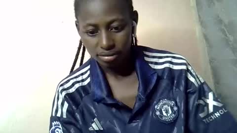 Snapshot of therry_heart chatting on March 17, 2026, 1:25 pm hearty online show from March 17, 2026, 1:25 pm