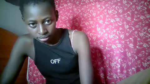 Snapshot of therry_heart chatting on April 6, 2026, 12:50 pm hearty online show from April 6, 2026, 12:50 pm