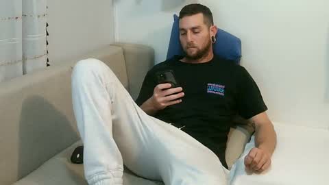 Snapshot of thesagie chatting on December 12, 2024, 11:03 pm VEGAS online show from December 12, 2024, 11:03 pm