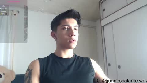 thesaint_xxx online show from April 6, 2026, 8:54 pm